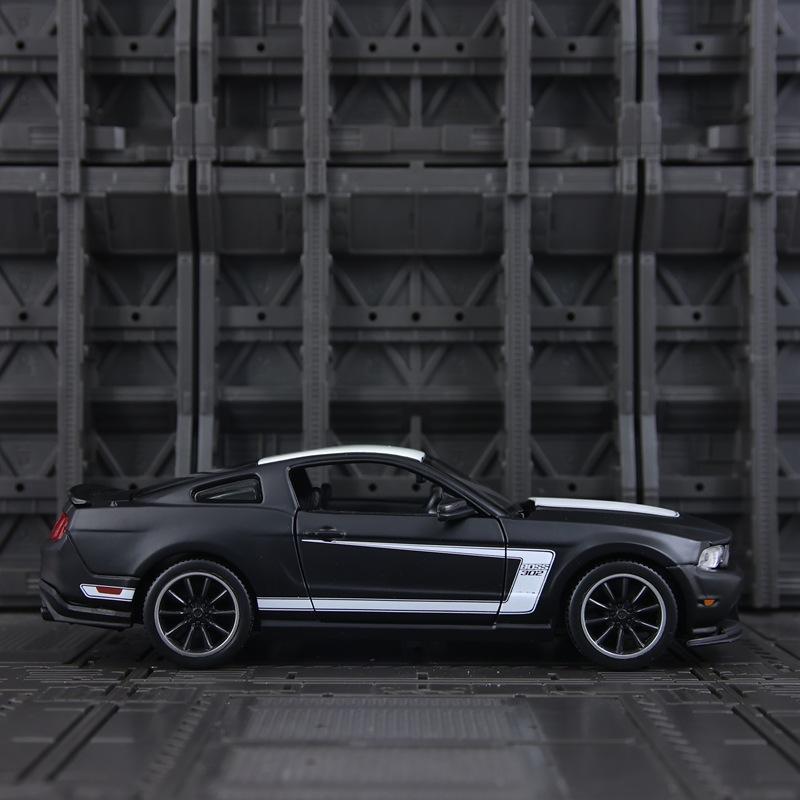 DRZG2 Maisto 1:24 Ford Mustang Boss 302 Alloy Car Diecasts & Toy Vehicles Car Model Miniature Scale Model Car For Children