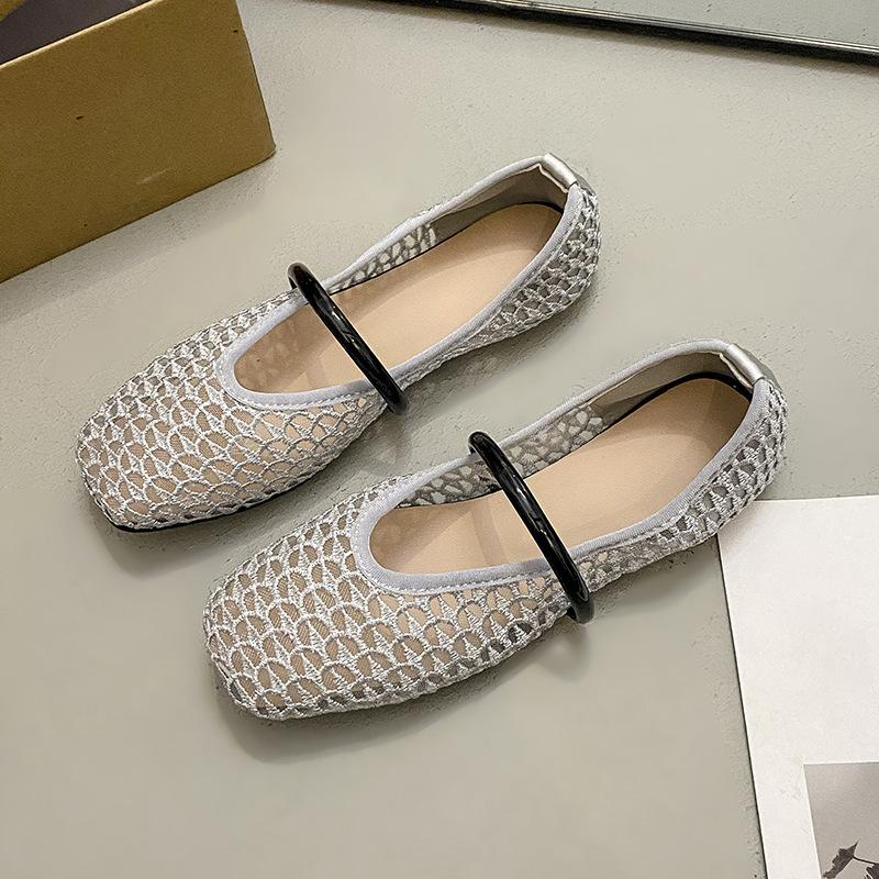 Single Shoes Women's Summer 2025 New Hollow Woven Breathable Fishing Net Gauze Flat Bottom Shallow Mouth French Mary Jane Sandals
