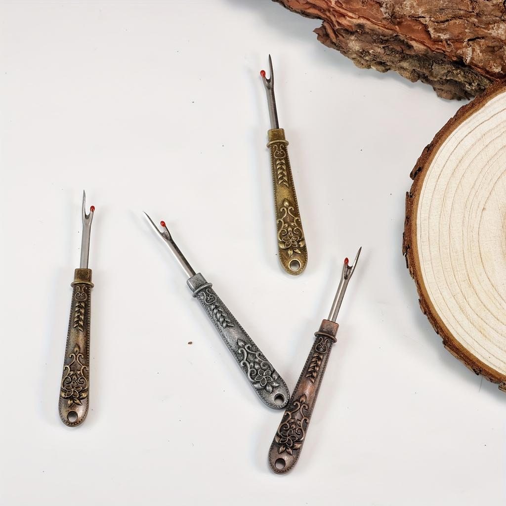 Hand-held Thread Picker and Cutter - Vintage Embroidery Thread Remover, Cross-stitch Sewing Tool - For Cutting Clothes