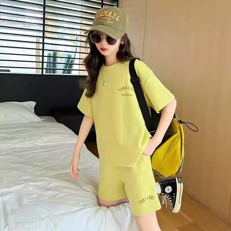 Girls' Summer Children's Clothes Girls' Casual Sportswear Medium and Large Children's Short-Sleeved Shorts Two-Piece Set