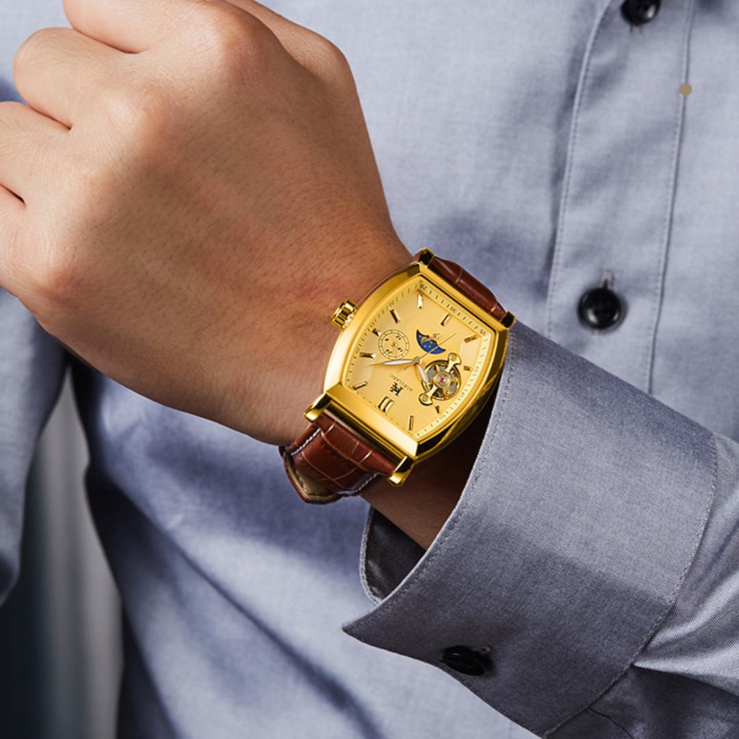 Men`s Wrist Watches Tonneau Mechanical Watch