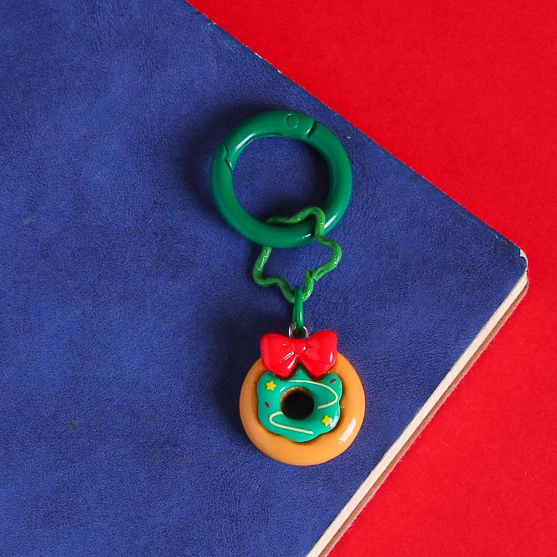 Cartoon Christmas Keychain: Cute Tree, Santa, and Snowman Accessories for Kids' Schoolbag Decoration