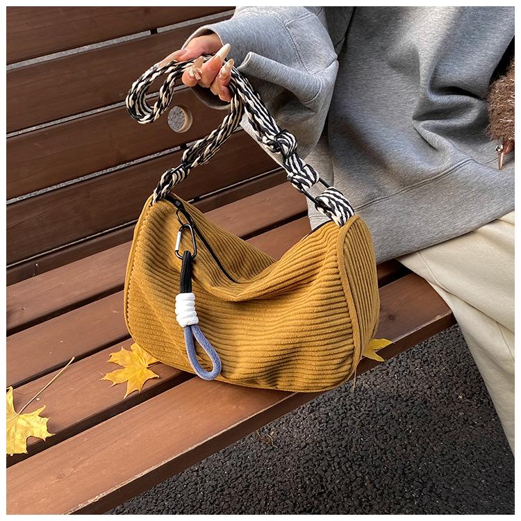 New Women's Bag, Corduroy Pillow Bag Beauty.