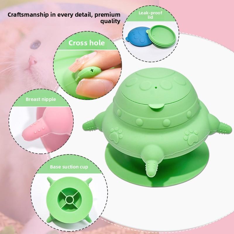 The Baby Pet Silicone Milk Feeder Imitates A Breast Milk Nipple and Can Feed Four Multi-functional Pet Medicine Dispensers At The Same Time
