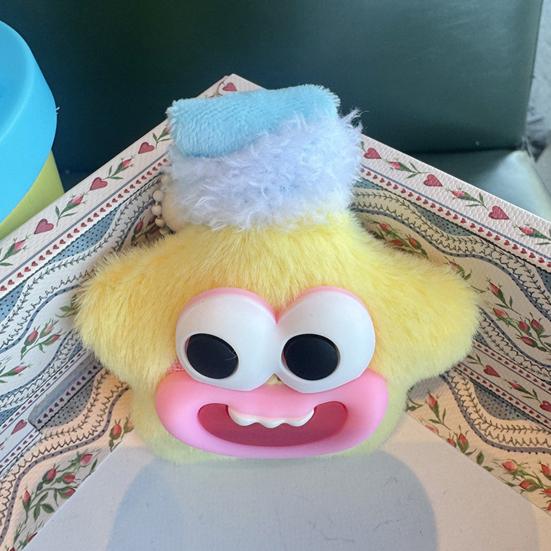 Large Mouth Cartoon Doll Keychain Star Shape Macaron Color Keychain