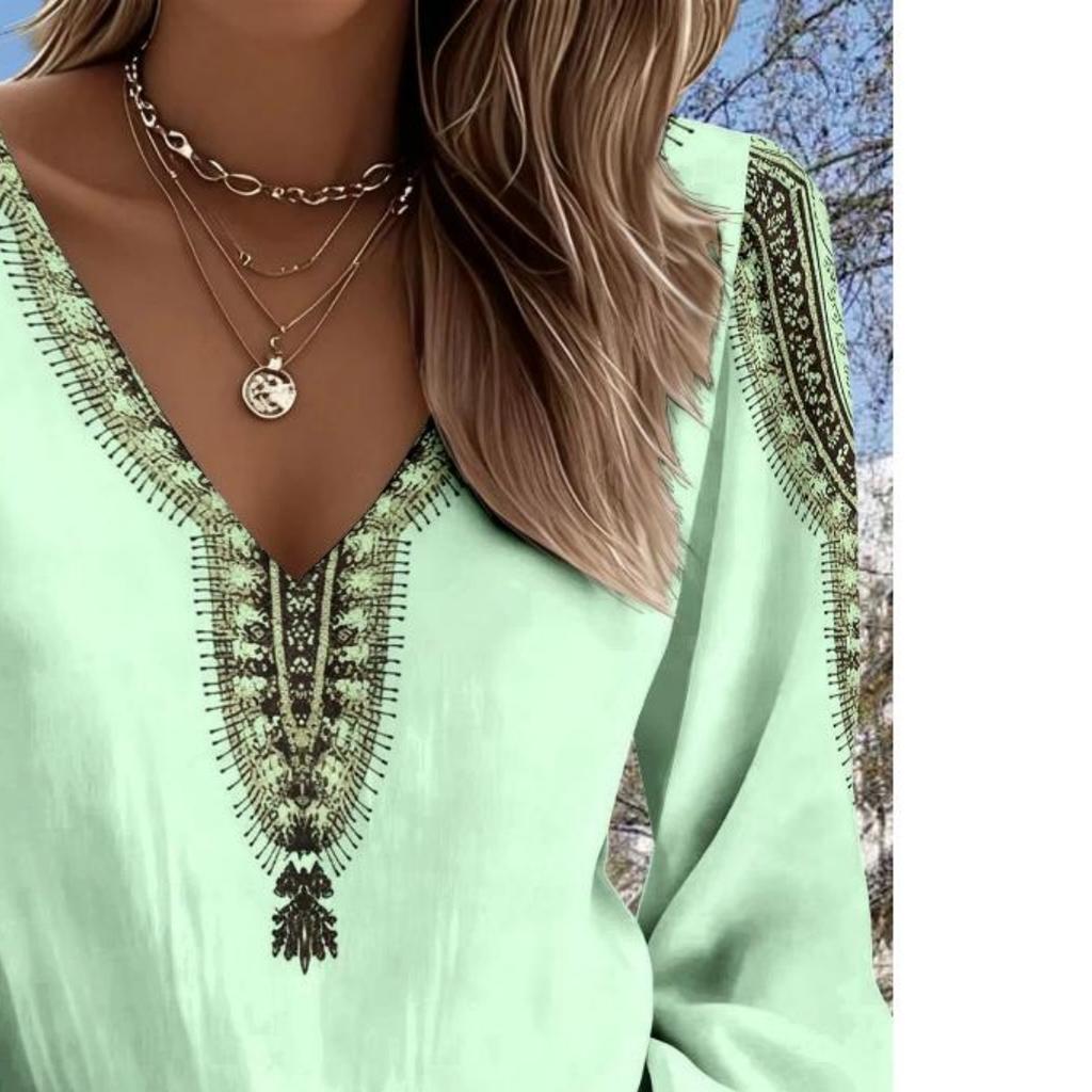 Lady's Vintage Western-style Printed Blouse, V-neck Long Sleeves, Suitable for Summer Vacations and Outdoor Gatherings