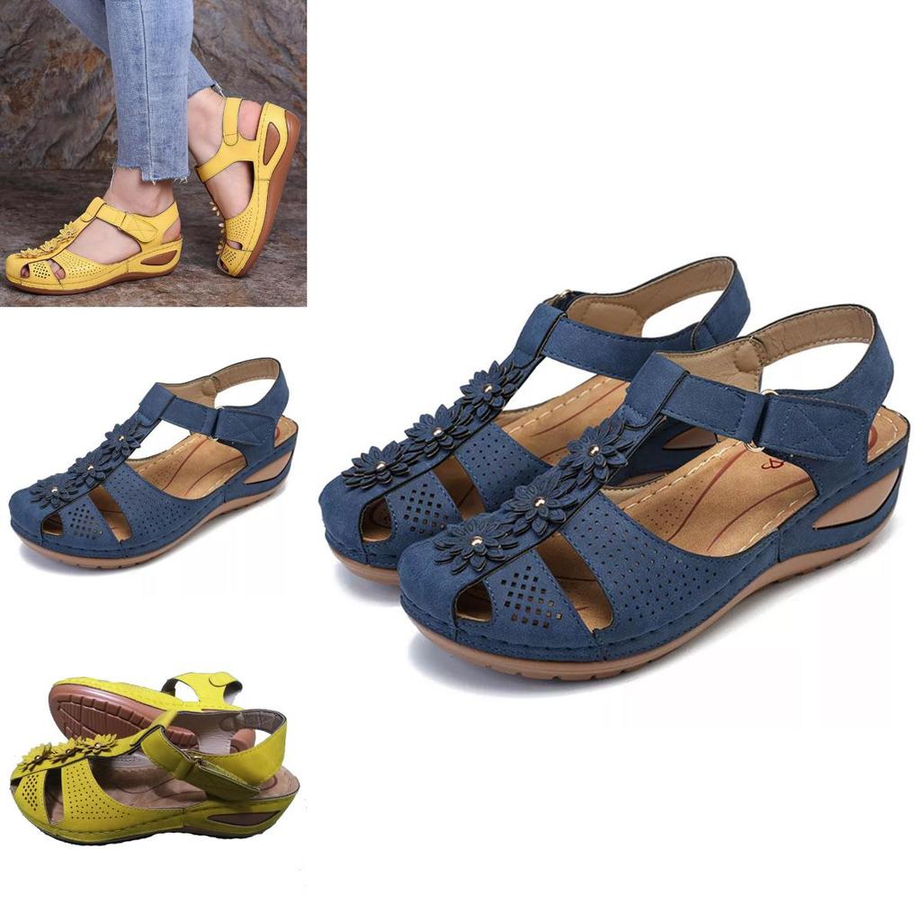 Women's Round Toe Wedge Heel Sandals Stylish Closed Toe Design With Non-slip Feature