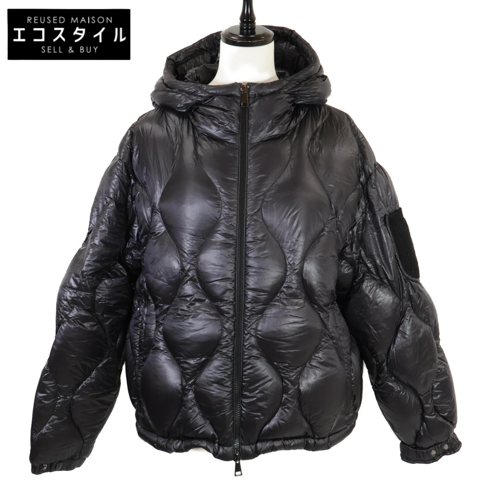 

MONCLER [22 year production] H20931A00019 ANTHON GIUBBOTTO hoodie down Jacket O blackUsed