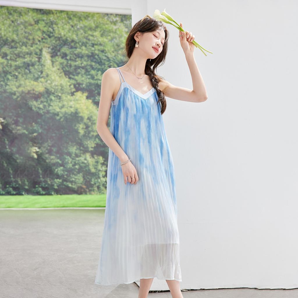 V-neck suspender dress women's summer new chiffon blue gradual change holiday wind seaside beach skirt polyester