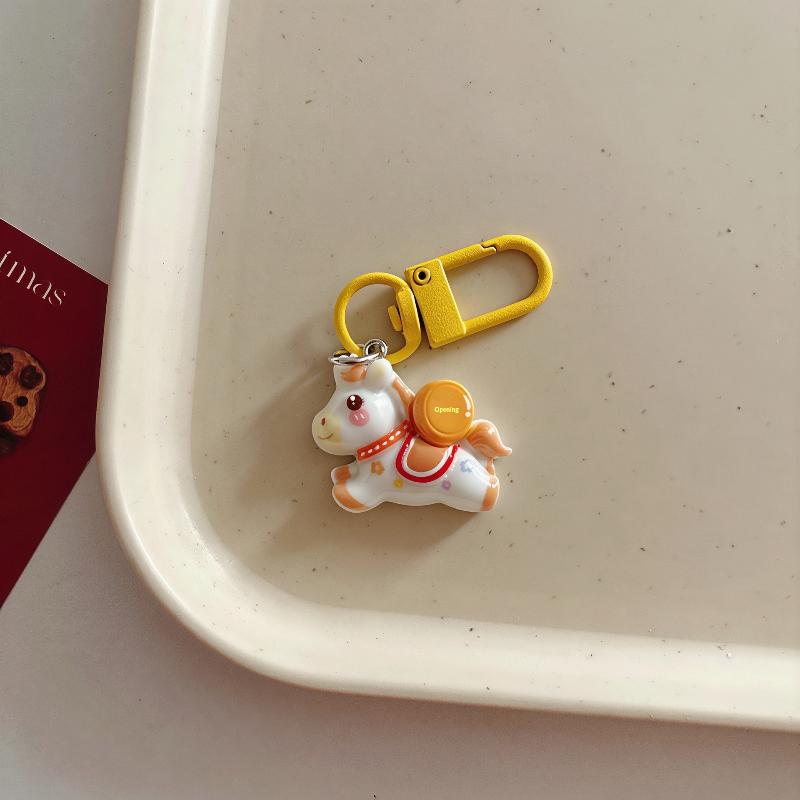 1/5ks Roztomilý Kreslený Poník Klíčenka Kreativní Kawaii Pryskyřice Kůň Závěsné Dekorace Batohu Příslušenství Dárky Roku Koně