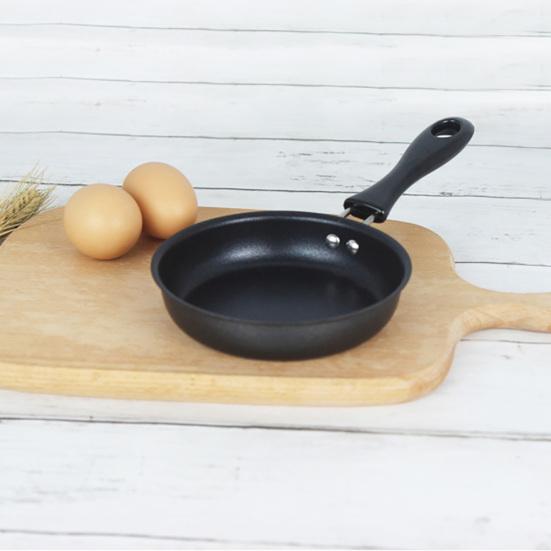 12cm Mini Round Flat Bottom Steak Egg Breakfast Frying Pan Non-stick Saucepan