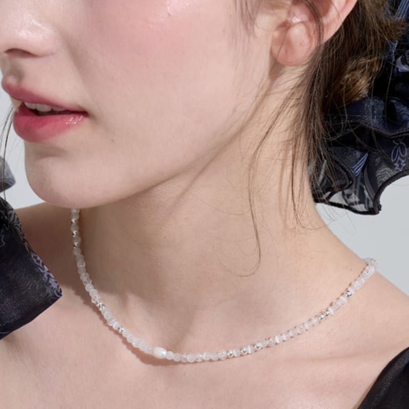 

freeang White Cats Eye Pearl Necklace - White Cats Eye Pearl Necklace white