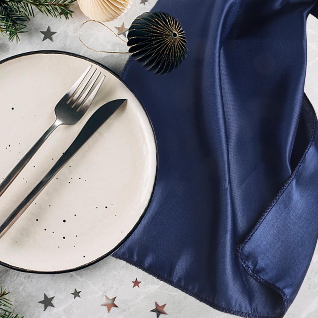 Table For Runner for Banquet Dining Table Decoration and Styling
