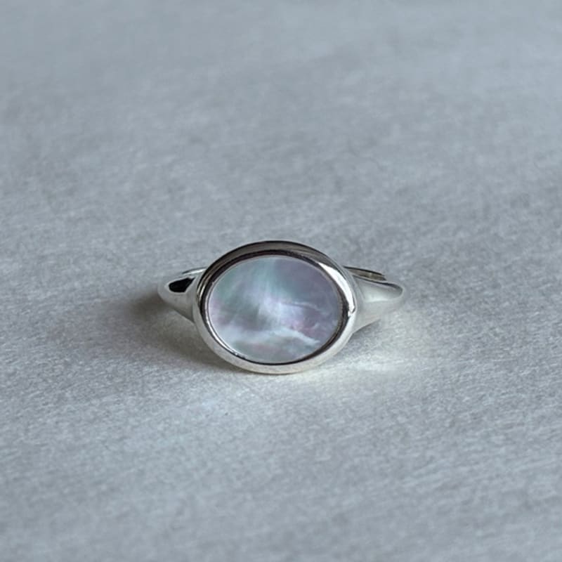 eveningbell [silver925] Bloom pearl ring white mother-of-pearl