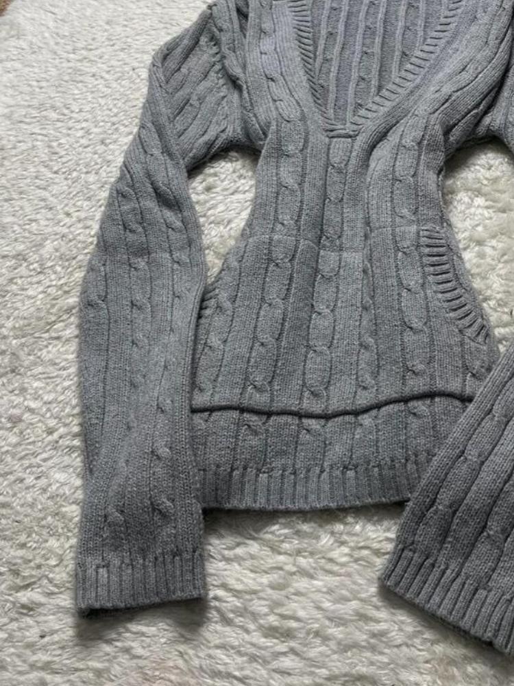 2026 Spring Gray Vintage Slim Outfit New Harajuku Design V-neck Casual Hooded Pullovers Solid Elegant Warm Knitted Sweater Women