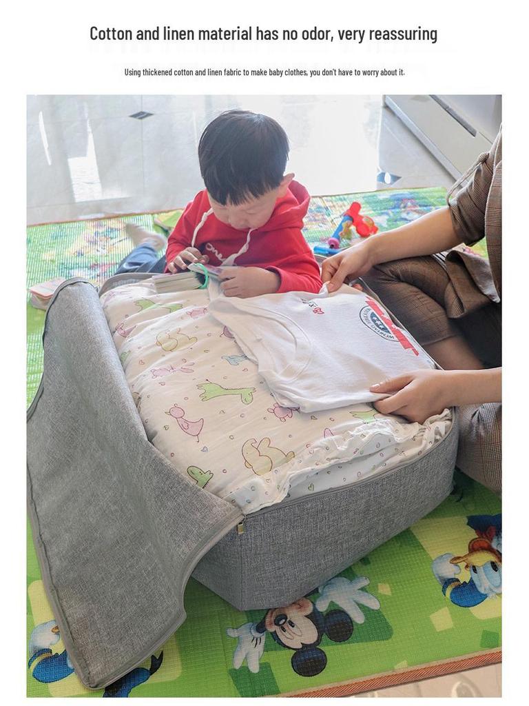 Moisture-Proof Quilt and Clothing Storage Organizer