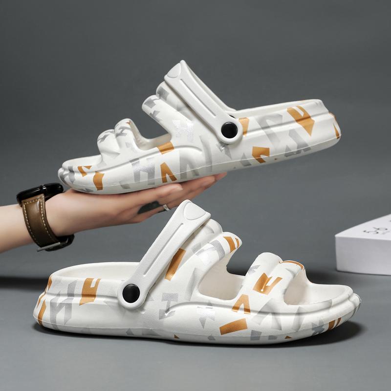 Fashion Men's and women's fashion casual comfortable soft-soled slippers beach shoes plus size sandals men's and women's slippers