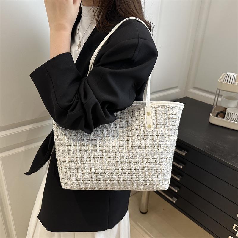 Popular Woolen Bag Women's Bag New Canvas High-end Niche Messenger Bag Fashion Handbag Bucket Bag