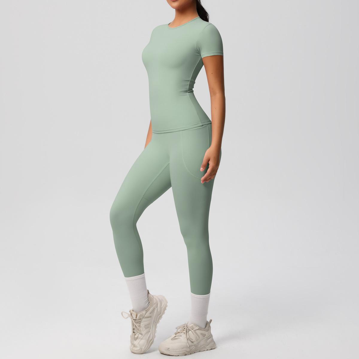 

Однотонный двухсторонний брашированный дышащий комплект для йоги с высокой эластичностью и плотной посадкой, спортивный комплект из двух предметов для бега и фитнеса M