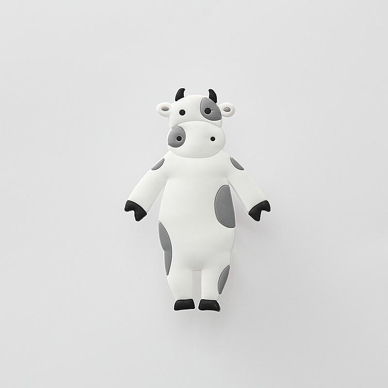 

Flexible Animal-Shaped Adhesive Hooks - Cartoon Design, Traceless, and Multi-Functional for Kitchen Storage