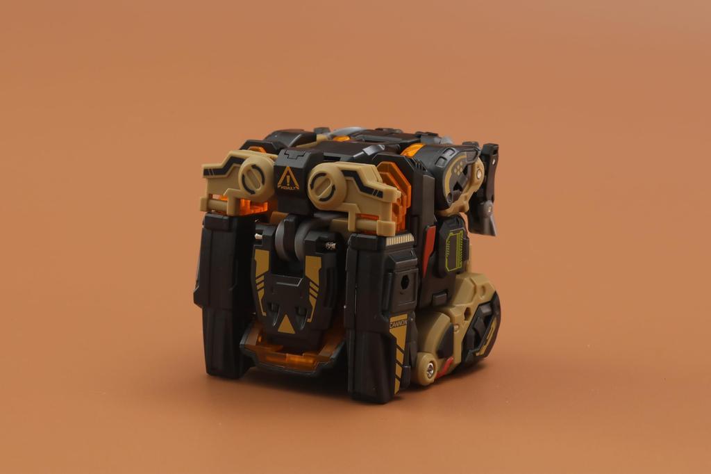 52TOYS BEASTBOX BB 57 SHOVELHEAD [Shovelhead Bonus Ver.]