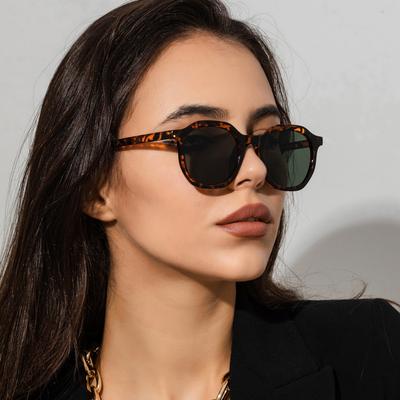 Occhiali e accessori – Occhiali da sole