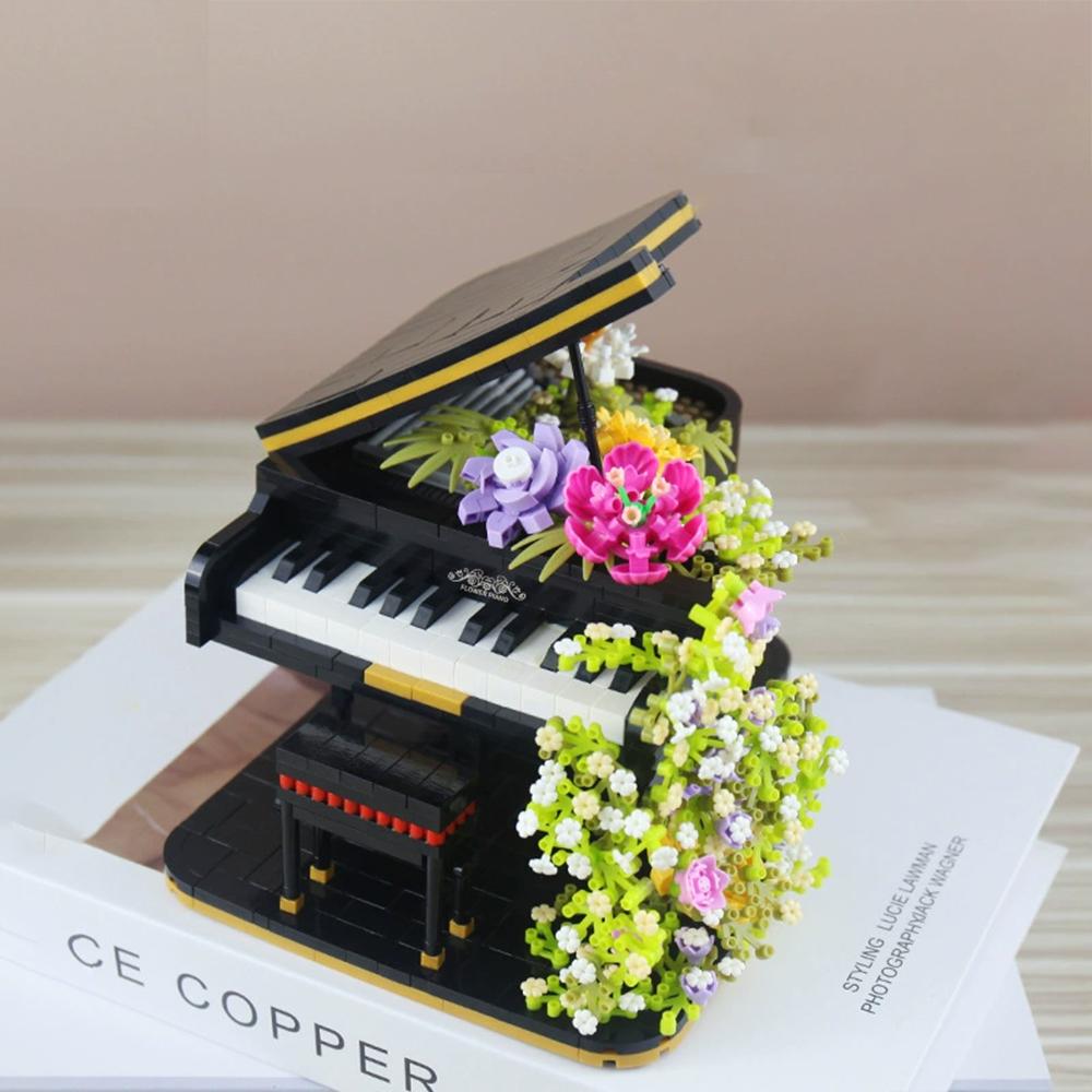 Blooming Flower Violin 3D Building Kit - Musical Instrument Model,Craft for Adults, Elegant Home Display Decor & Musician Gift