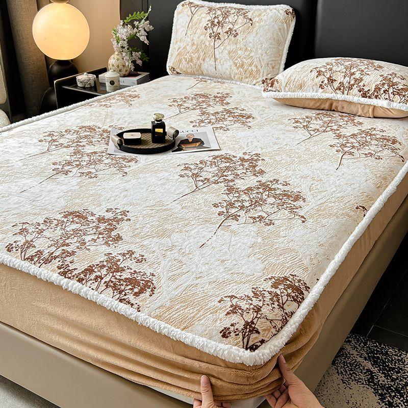 Home carved milk velvet fitted sheet single piece winter plus velvet mattress protector cover full cover bed