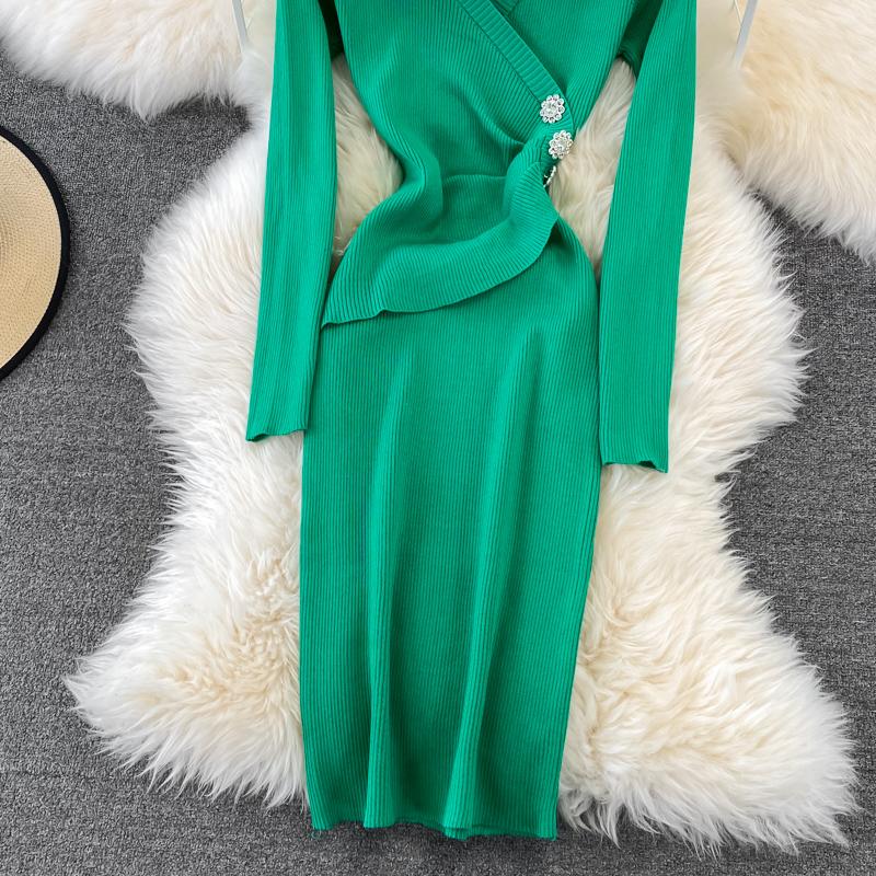 RUGOD Jarní a podzimní nové Retro elegantní a sexy Slim Fit Pletené šaty s dlouhým rukávem a výstřihem do V