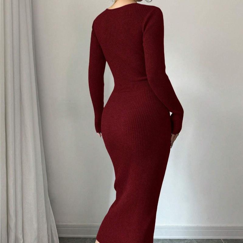 LYRIA French-style Dress, Mid-length, Cinched Waist, Figure-hugging, with A Tight-knit, Close-fitting Underdress.