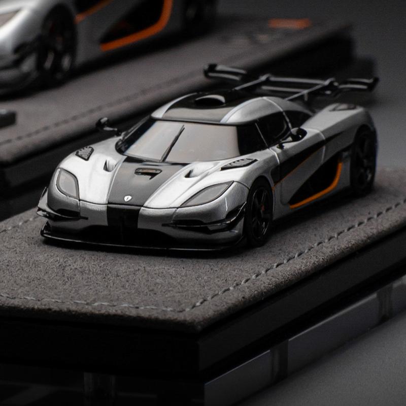 GRYNING ALPS 1:64 One1 Resin Model Car