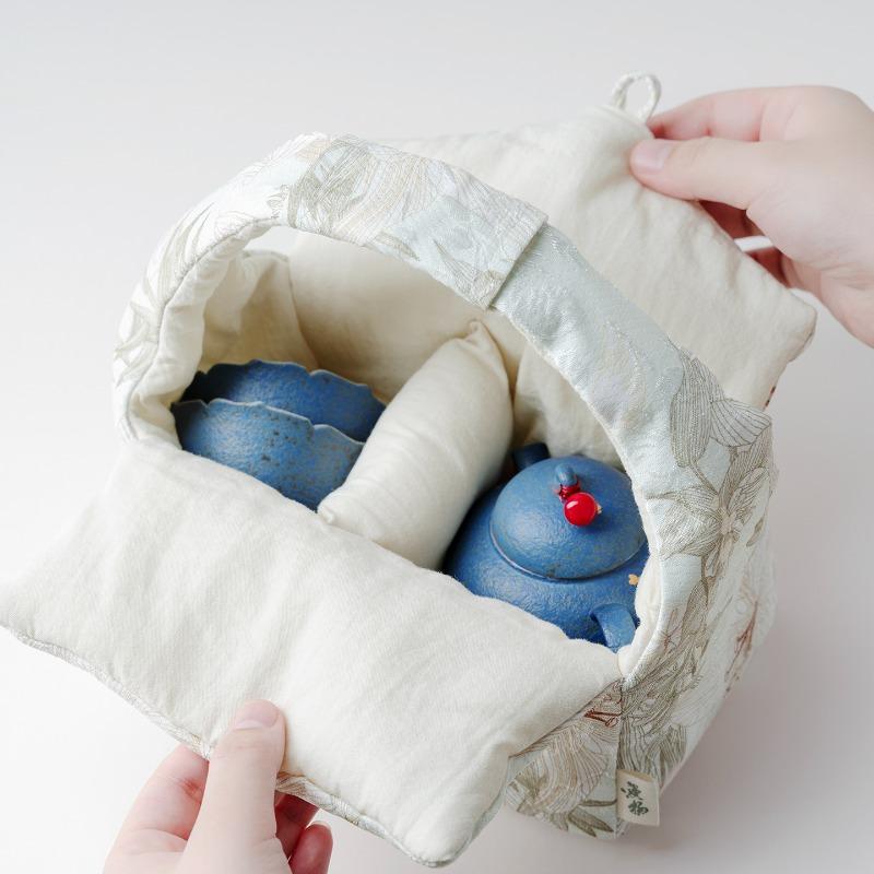 Hand-painted Small Daisy Ceramic Teapot, One Pot and Two Cups of Portable Travel Set, Outdoor Gifts for Girlfriends