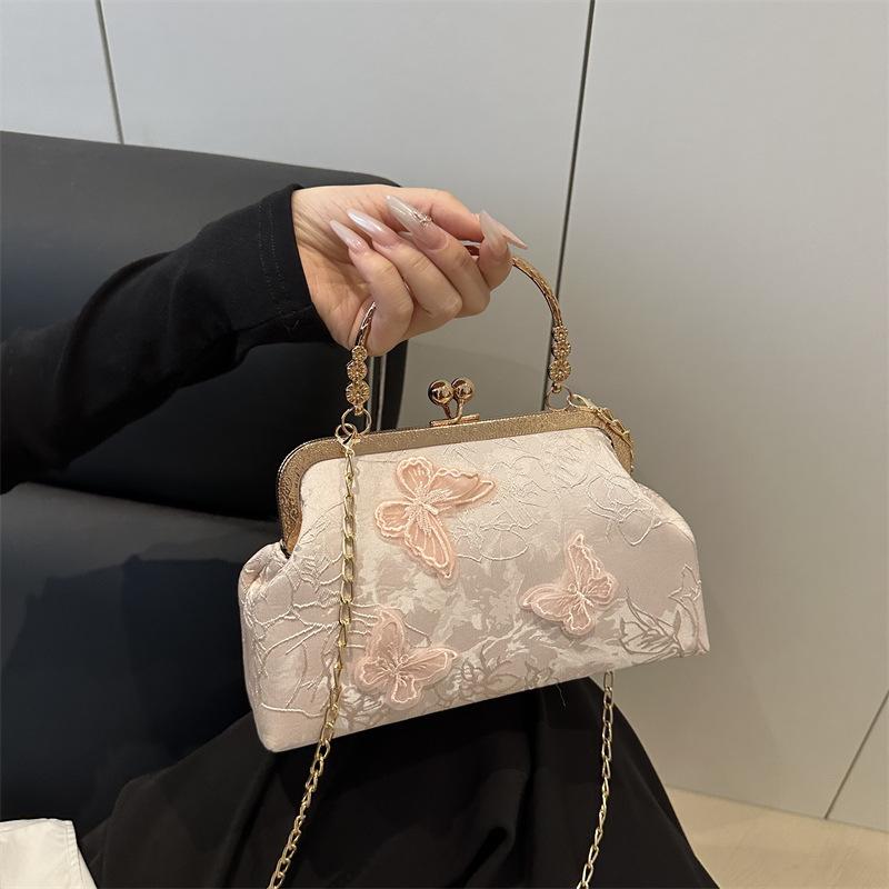 Summer Summer Retro Portable New Chinese Style with Horse Dress Cheongsam Bag Women's 2025 New Messenger Bag