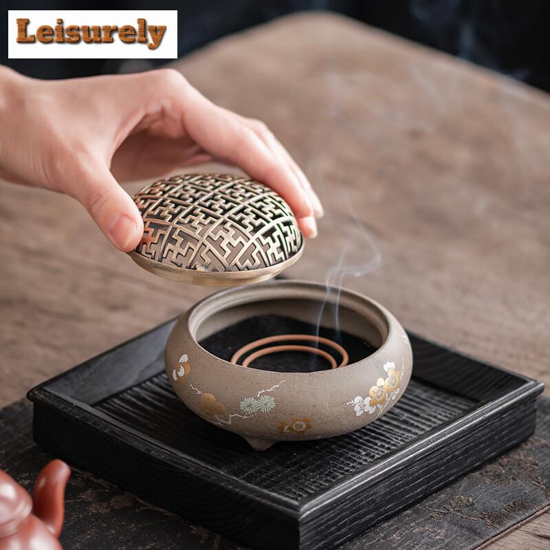 Arzător de tămâie ceramic cu trei picioare cu floare de prun, pentru interior, sobă de tămâie, arzător de aromaterapie zen, cuptor pentru lemn de agar, ornamente