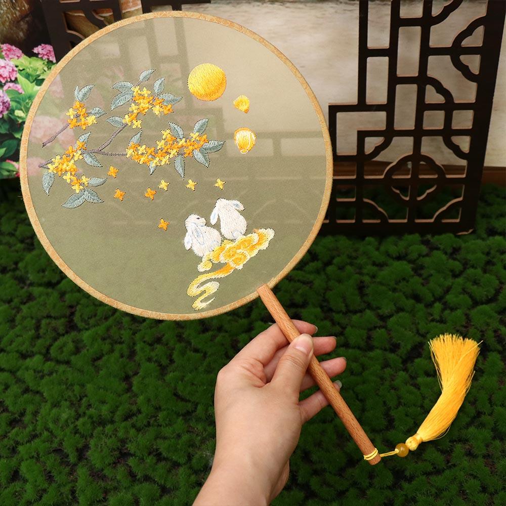 Handheld Chinese Style Fan Chinese Style Silk Fan Classical Embroidery Fan  Photography Prop