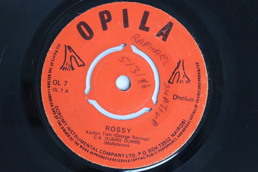 7inch Record C.K. DUMBE DUMBE - Rossy / Opiyo Oula OL7 OPILA Kenya World Music Used