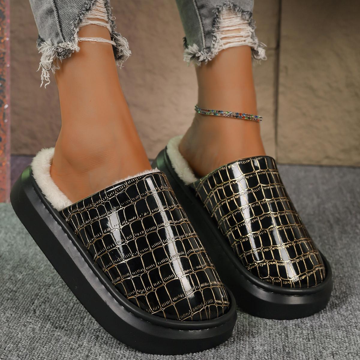 Модные женские тапочки 2024 года — фото 6