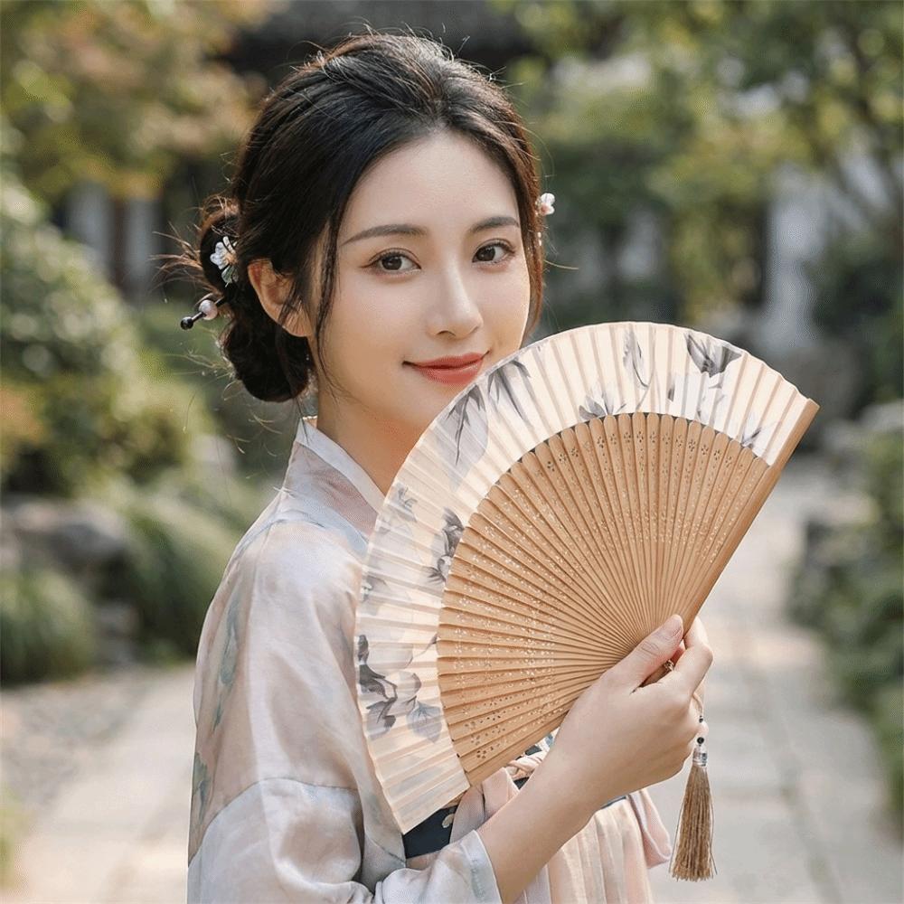 Elegent Antique Folding Hand Fan with Tassel Hollowed-out Chinese Style Fan Portable Dance Fan Photography Prop