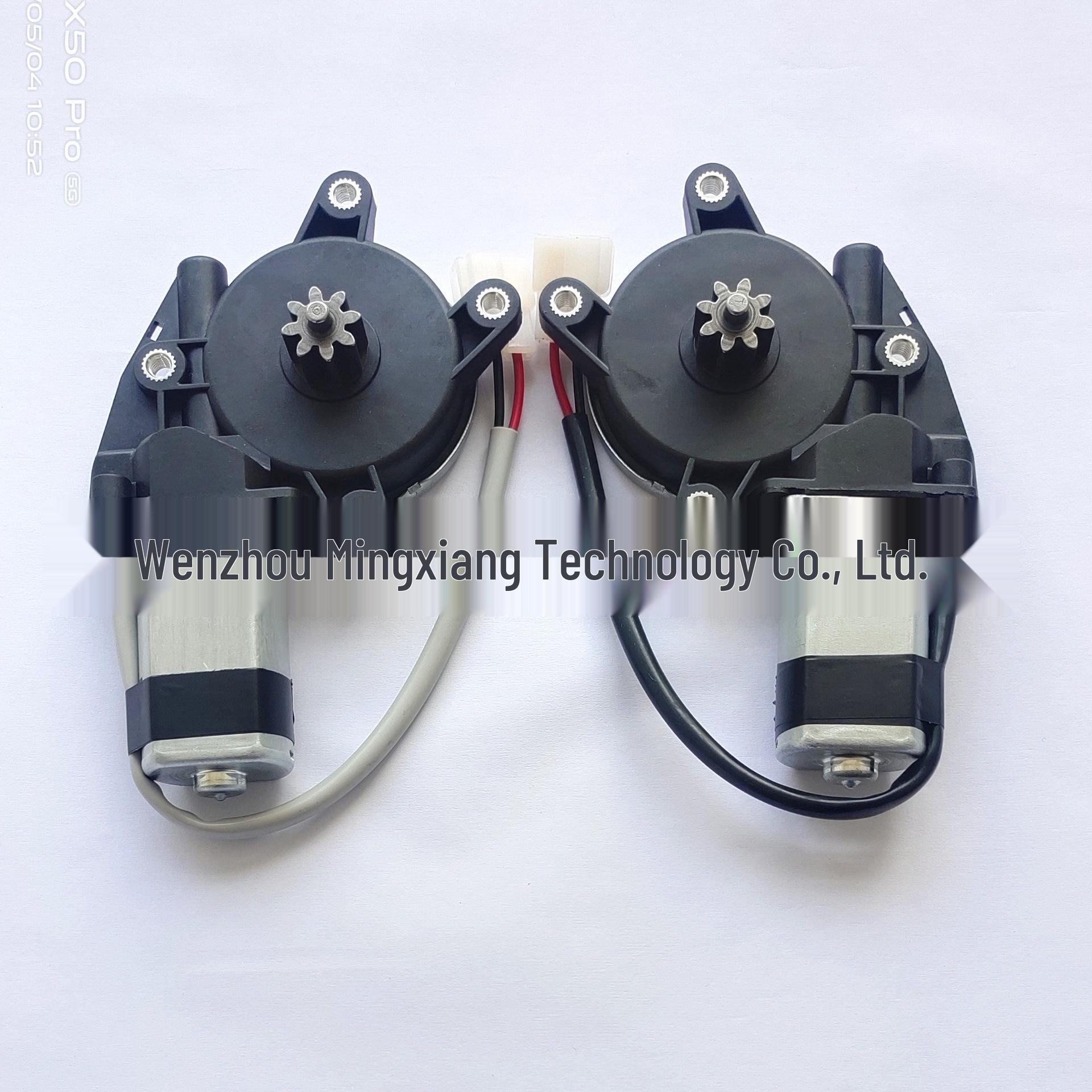 

Мотор стеклоподъемника для тяжелого грузовика Howo A7/T7H Left and Right Motor