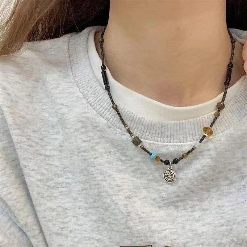 New Chinese natural stone small lion dance handmade beaded Fu brand collarbone chain niche national style light luxury necklace with jewelry