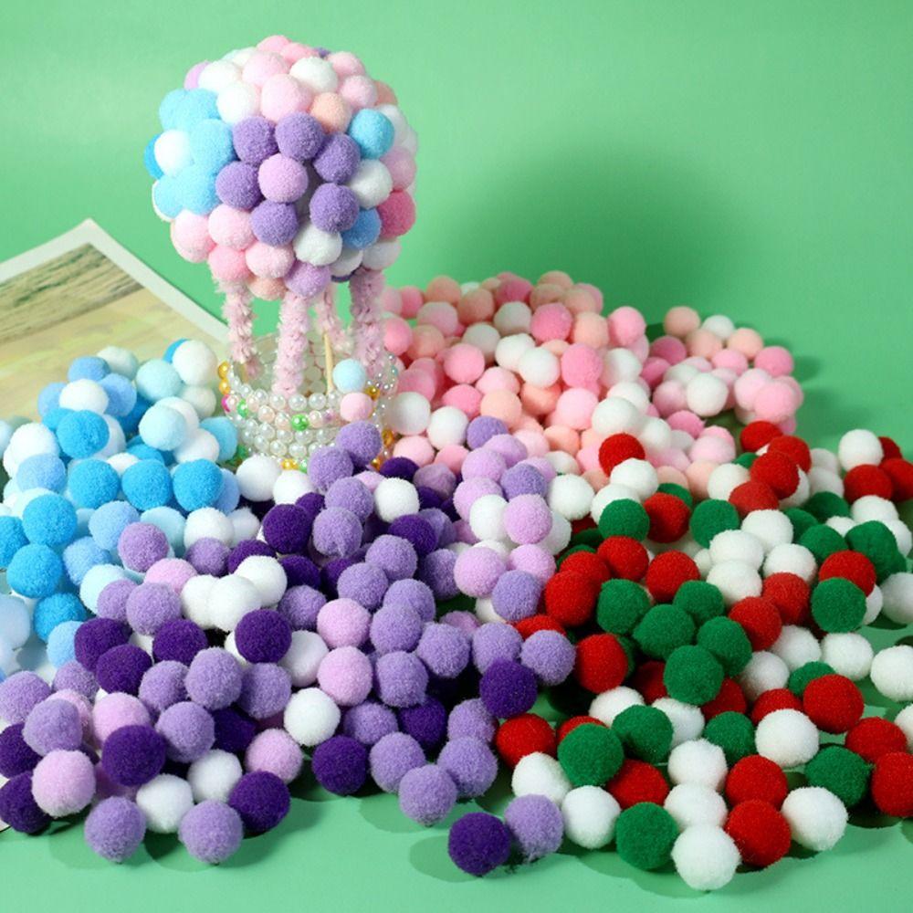 1 balení Vánoční barvy Pomponové kožešinové kuličky Makronkové barvy DIY Plyšová kulička DIY Pom Pom kulička Svatba