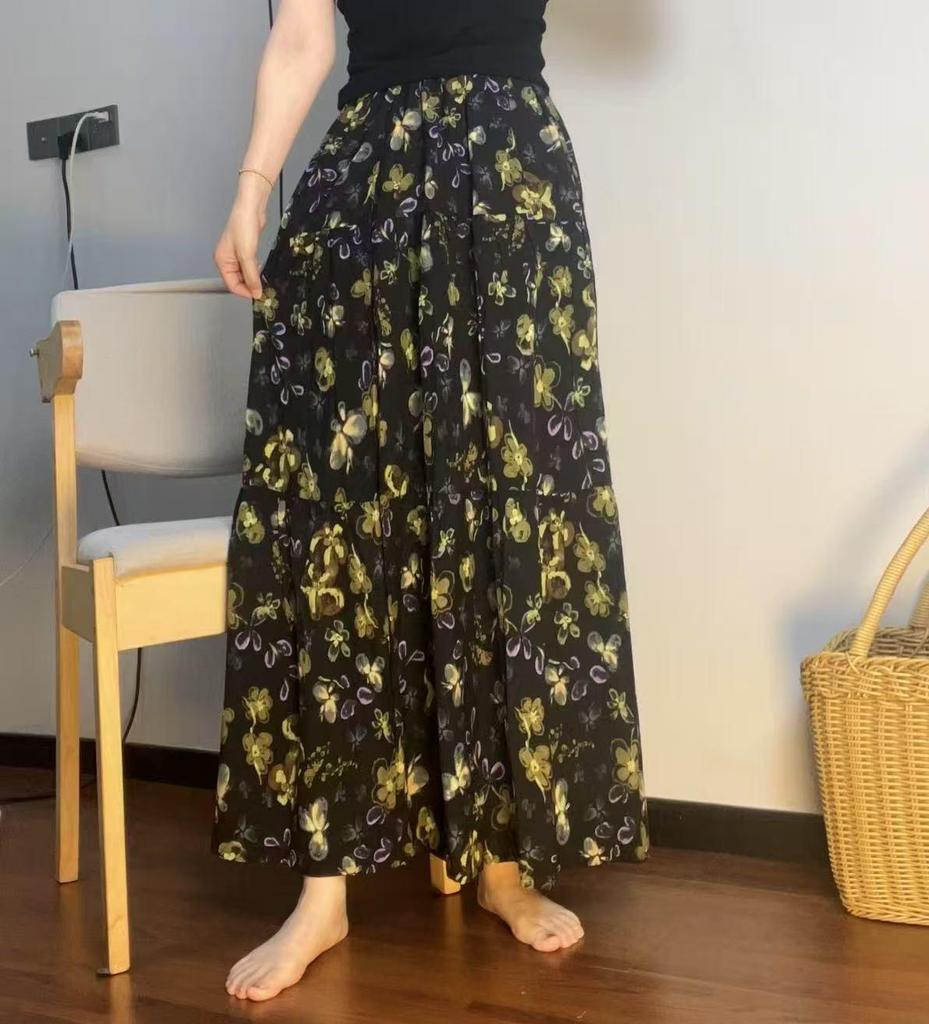 Women's Floral Print Cotton-Silk Elastic Waist Skirt - Southeast Asian Style for Spring and Summer