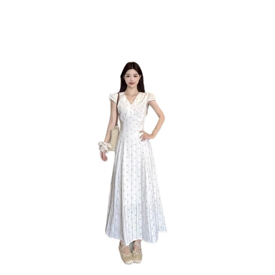 Summer New Temperament High Sense Holiday Style Waist Thin a Word Long Skirt French V Neck Floral Dress Women