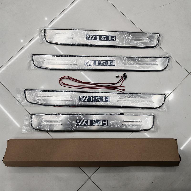 LED Stainless Steel Door Sill Trim for Toyota Ipsum 2003.