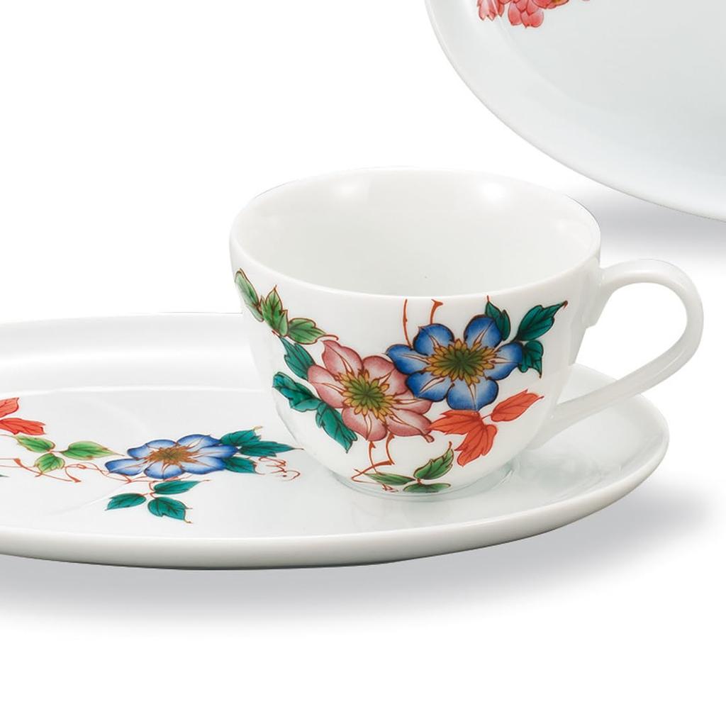 Kutani ware Iwataya pair of cups and saucers, two-tone AP7-0902