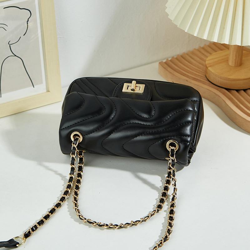 New Women's Bags, High-end Trendy Small Square Bags, Fashion Chain, Shoulder Bags, Casual and Simple Messenger Women's Bags.