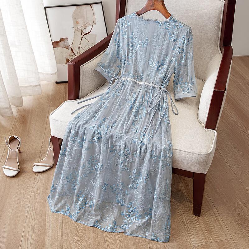 Sybilla Elegant V-Neck Waist-Cinching Midi Dress