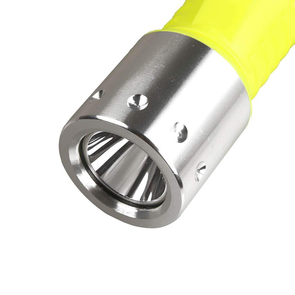 1800 Lumens Professional Diving LED Flashlight with T6 LED Underwater Handheld Scuba Safety Diver Lamp Not Ultra-Bright Chip, 3AAA/18650 Compatible,