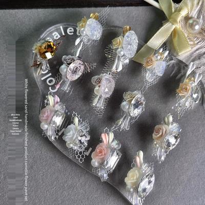 Nageldesign – Strasssteine & Deko für Nageldesign