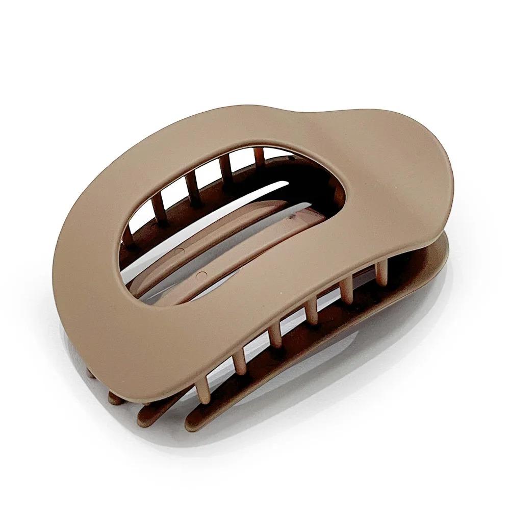 קליפס שיער אובלי אופנתי לנשים עיצוב חדש מנומר מט מעוקל שטוח לעיצוב סיכות שיער אקרילי שוכב אביזרי שיער